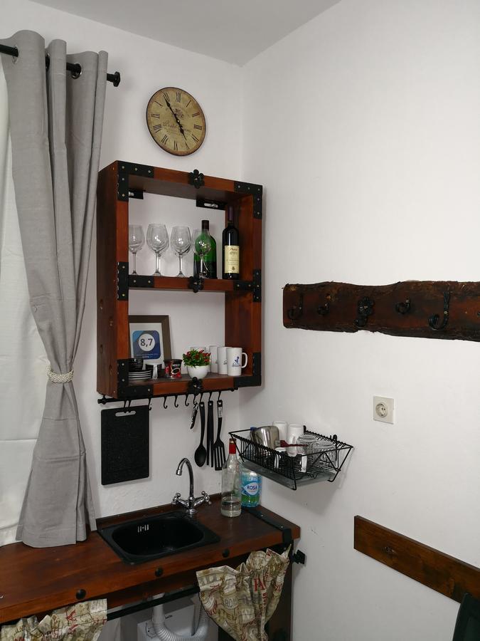 Zemunella Guest House ヘルツェグ・ノヴィ エクステリア 写真
