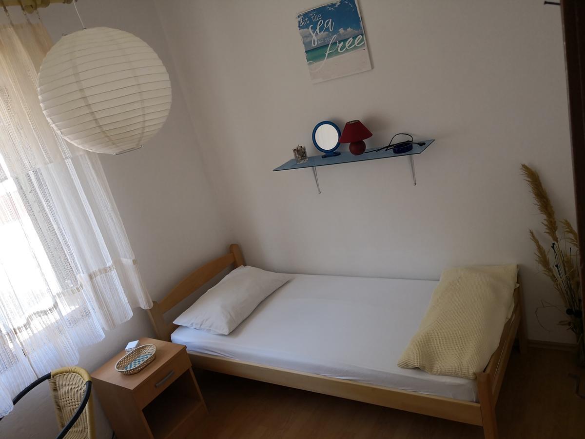 Zemunella Guest House ヘルツェグ・ノヴィ エクステリア 写真