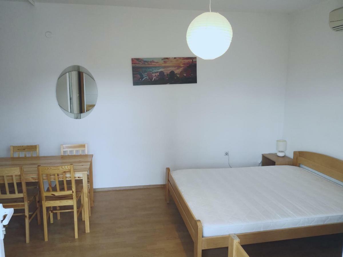 Zemunella Guest House ヘルツェグ・ノヴィ エクステリア 写真