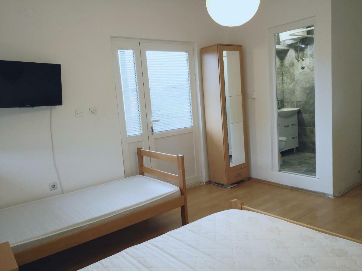 Zemunella Guest House ヘルツェグ・ノヴィ エクステリア 写真