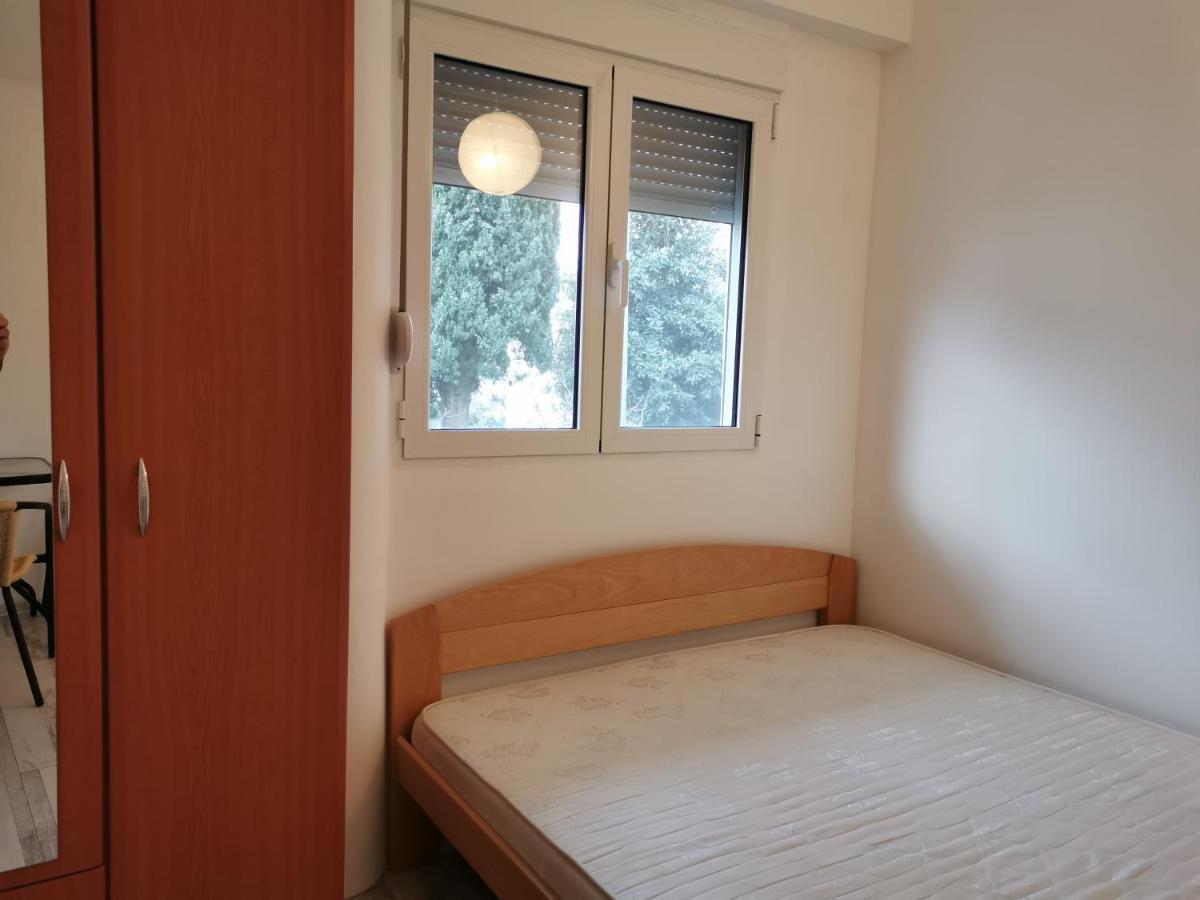 Zemunella Guest House ヘルツェグ・ノヴィ エクステリア 写真