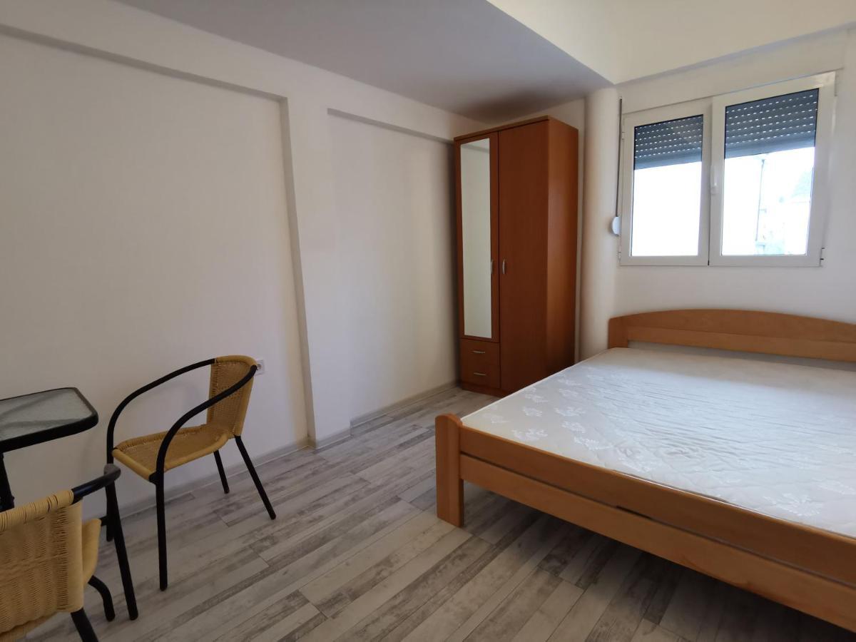 Zemunella Guest House ヘルツェグ・ノヴィ エクステリア 写真