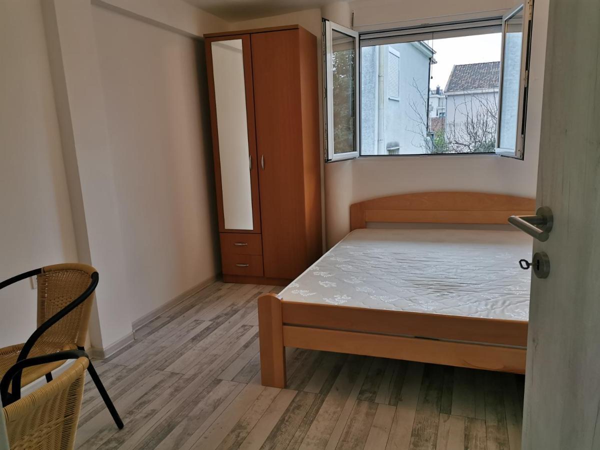 Zemunella Guest House ヘルツェグ・ノヴィ エクステリア 写真
